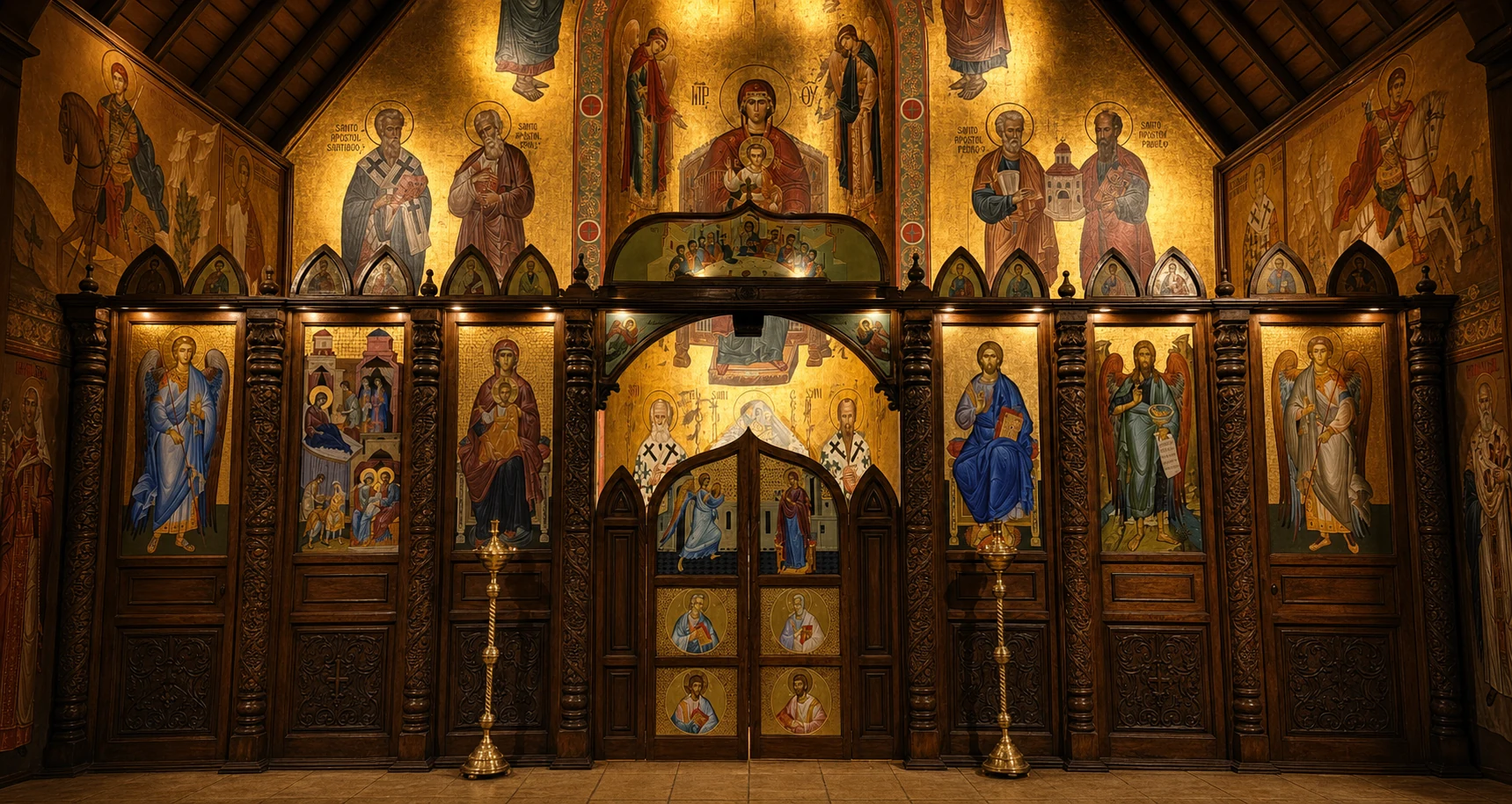 Iconostasio de la parroquia